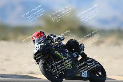 media/Dec-07-2025-CVMA (Sun) [[3e7d2de5dc]]/Race 12- Formula 40 MW and LW/